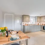 1 Bed In Marishes Oc-l32536 Holiday home